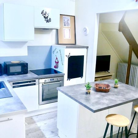 Family Home Sens Bagian luar foto